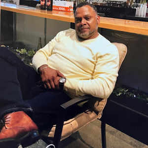 Meet your Posher, Eric